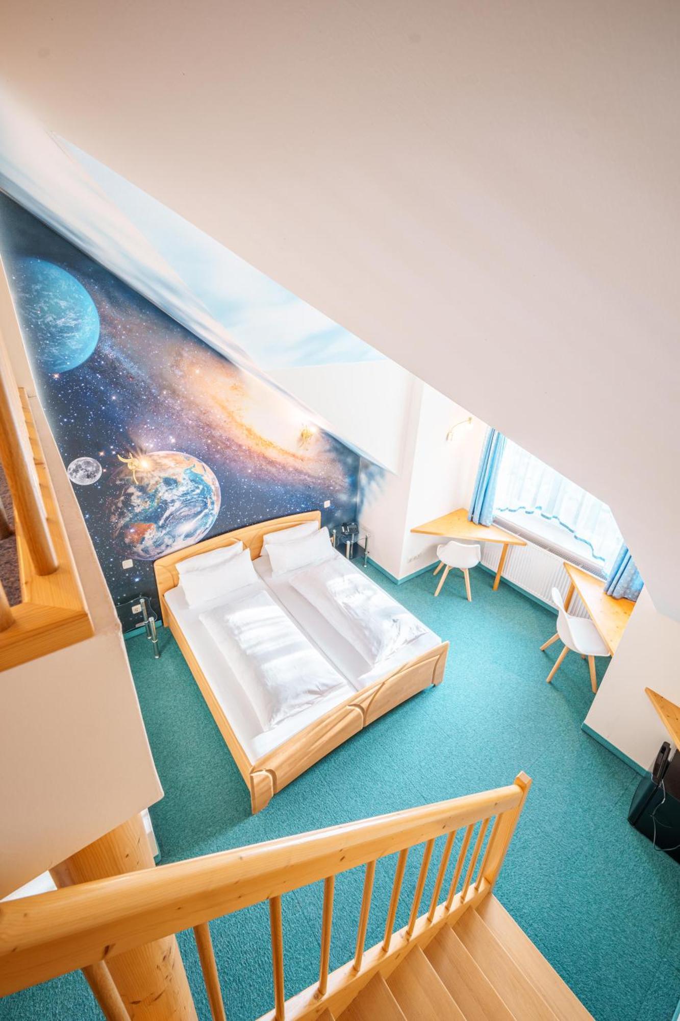 Koenig Ludwig Design Hotel Neu Zimmer Mit Sauna Oder Whirlpool Oder Mehr Altötting Exteriör bild